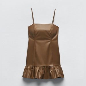 💕 NEW 💕 Zara faux leather dress in size XL